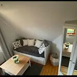 *to Hus* Am Rande Von Apartamento Jever