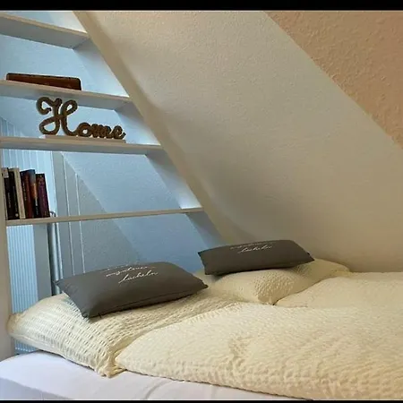 *to Hus* Am Rande Von Apartmán *