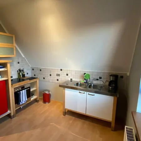 *to Hus* Am Rande Von Apartamento Jever