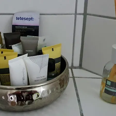 *to Hus* Am Rande Von * Jever