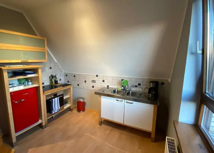 *to Hus* Am Rande Von Apartamento Jever